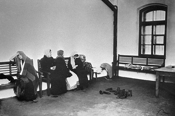 Осужденные в женской Арсенальной тюрьме, Санкт-Петербург, 1912 год