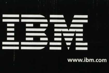 IBM будет продавать своим корпоративным клиентам iPhone и iPad