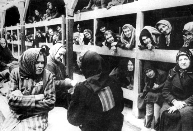 Женский барак в лагере Аушвиц после освобождения Красной армией, январь 1945 года