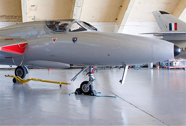 Аукцион Bonham's предложит покупателям военные реактивные самолеты