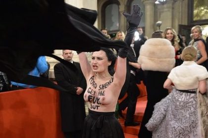  Femen      