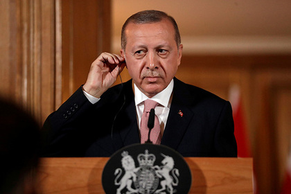 Эрдоган нашел странный способ успокоить расстроенных падением лиры турок