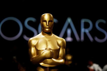 Оскорбившее голливудских звезд решение „Оскара“ отменили