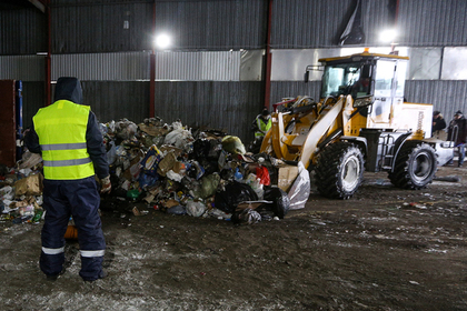 Путин поручил сдержать рост тарифов на вывоз бытовых отходов