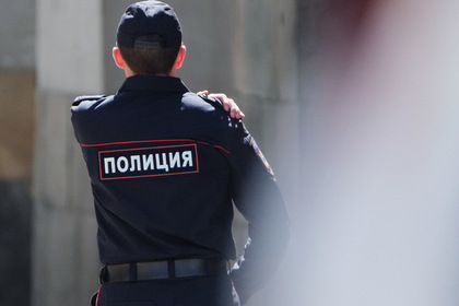 Московские полицейские поймали двоих мужчин со скелетом в сумке