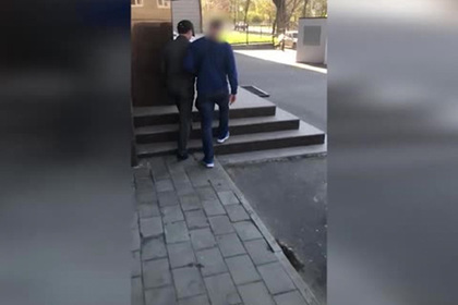 Следственный комитет опубликовал видео задержания силовиков по делу Арашукова