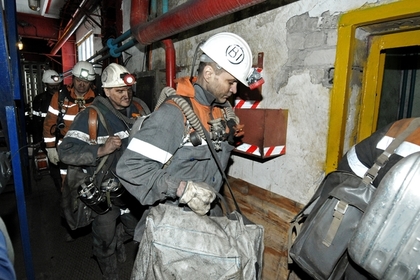 В шахте под Луганском пропали 15 горняков