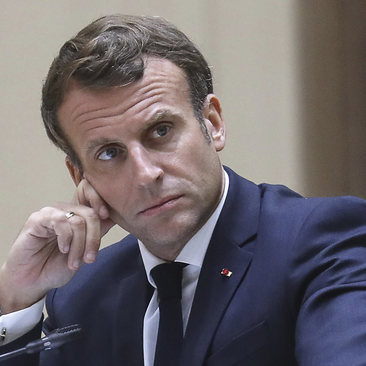 Emmanuel Macron Chest