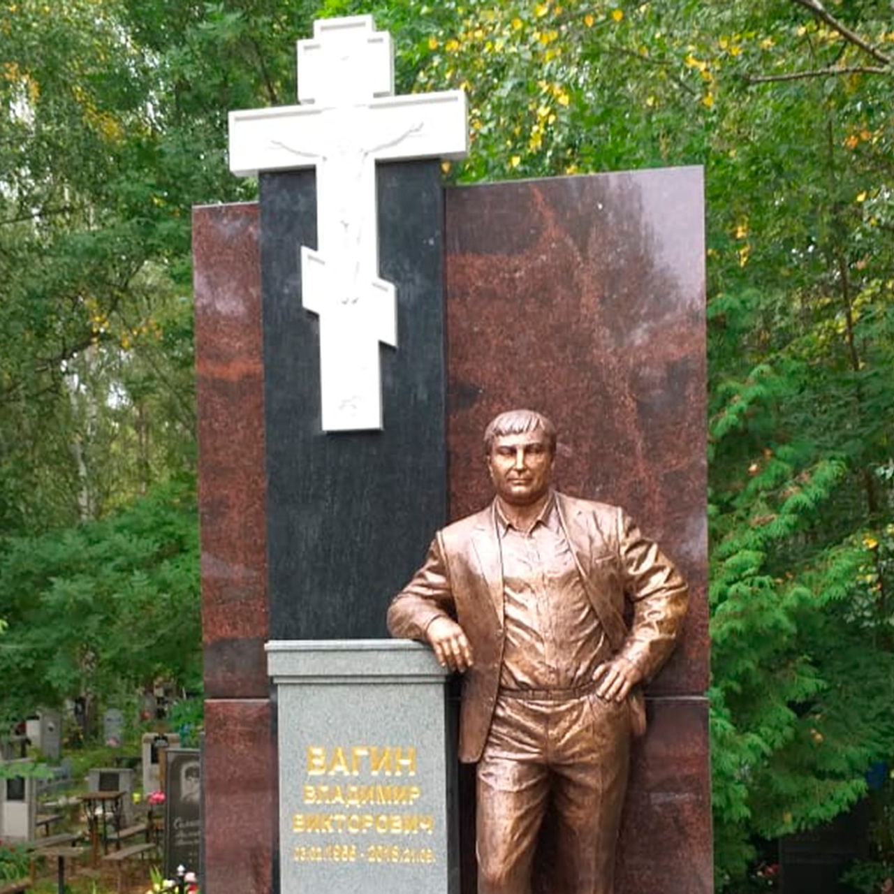 Памятник вагону в Нижнем Новгороде