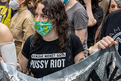  Pussy Riot        