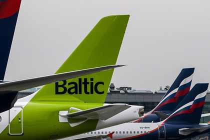    airbaltic     