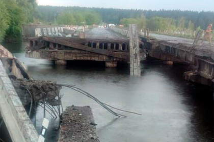 Под Киевом заминированный мост взорвался из-за молнии