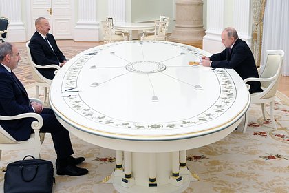 В Кремле сообщили о подготовке саммита Россия—Азербайджан—Армения