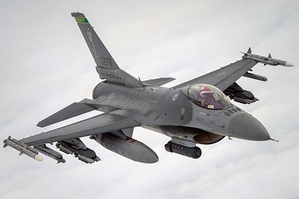        F-16 