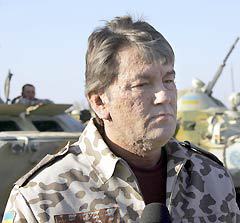 Президент Украины Виктор Ющенко на маневрах, фото пресс-службы президента Украины