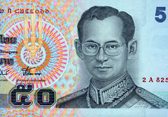 Портрет тайского короля на банкноте Таиланда. Изображение с сайта banknotes.com