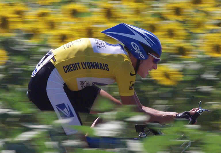 Лэнс Армстронг на дистанции «Тур де Франс» 1999 года