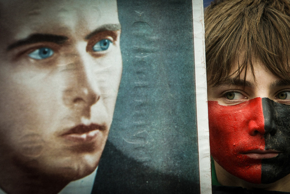 14 октября 2009 года в Киеве у памятника Тарасу Шевченко «Свобода» провела митинг под лозунгом «Бандера – наш герой! Покров – наш праздник»