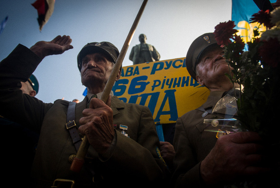Ветеран УПА во время празднования 66-ой годовщины Украинской повстанческой армии. Киев, 14 октября 2008 года