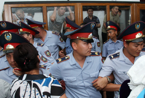 Суд над участниками беспорядков в Жанаозене