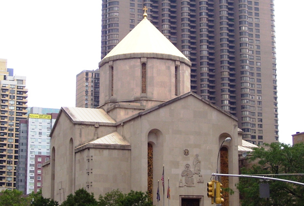 Собор Святого Вардана в Нью-Йорке