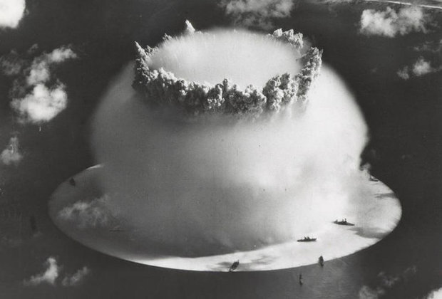 Проявление эффекта Прандтля-Глоерта при взрыве атомной бомбы Baker
