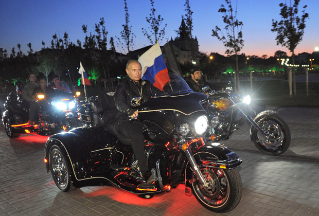 Владимир Путин и «Ночные волки»