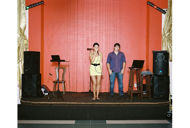 Фотография Роба Хорнстры из серии «Сочинские певцы»