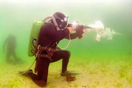 Стрельба из АПС под водой
