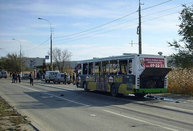Автобус, взрованный в Волгограде 21 октября 2013 года