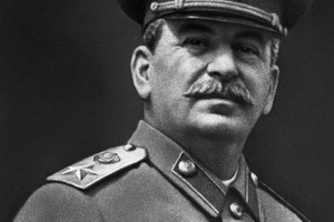 В конце останется только один «31 спорный вопрос» русской истории: как Сталин устранял конкурентов по партии