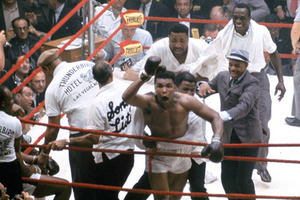 Последний бой Кассиуса Клея 50 лет назад Мохаммед Али получил имя и завоевал титул