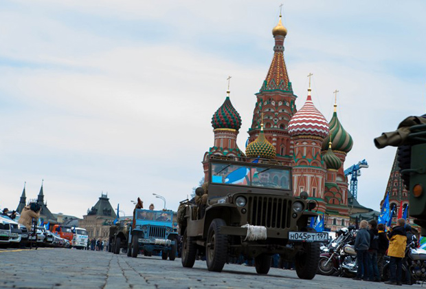 Старт международного военно-патриотический автопробега «В судьбе России – моя судьба!»