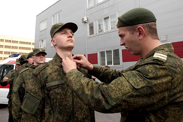 Фото солдата российской армии в форме