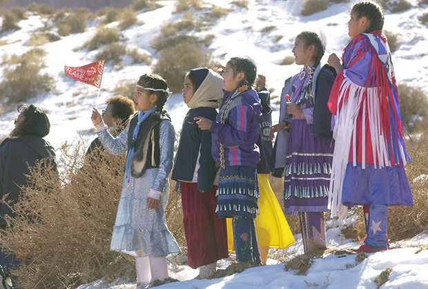 Дети из племени навахо. Штат Юта, 2002 год