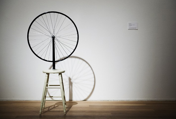 Марсель Дюшан, «Велосипедное колесо», 1913