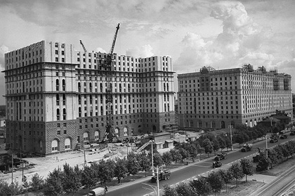 Строительство 15-этажного жилого дома на Ярославском шоссе в Москве