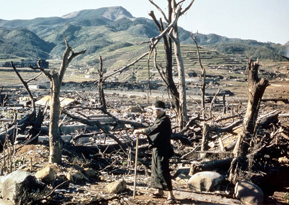 Нагасаки после ядерного удара