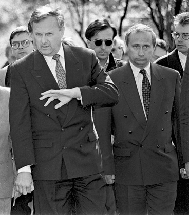 Анатолий Собчак и Владимир Путин, 1994 год