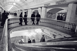 Метро имени Хрущева Зачем в 1950-1960-х в метро отказались от сталинского ампира и почему тогда не прижились наземные линии и монорельс