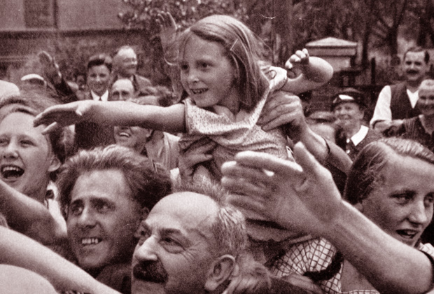 Демонстрация в поддержку Гитлера, 1934 год