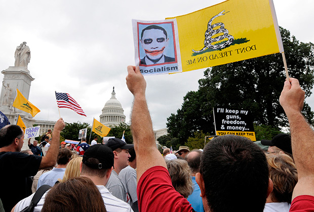 Митинг противников Obamacare перед Капитолием. 12 сентября 2009 года