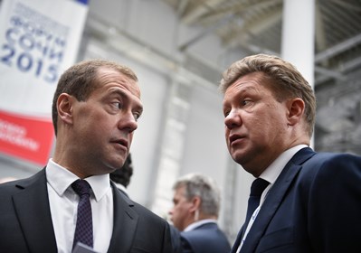 Председатель правительства России Дмитрий Медведев и предправления компании «Газпрома» Алексей Миллер 