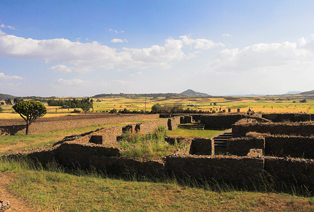Дворец царицы Савской близ города Аксум на севере Эфиопии