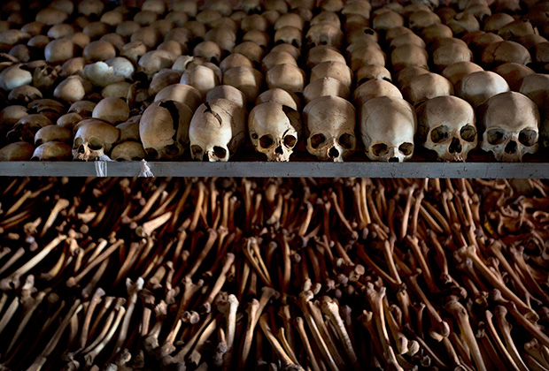 Черепа жертв руандийского геноцида