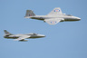 Hawker Hunter и Canberra в полете