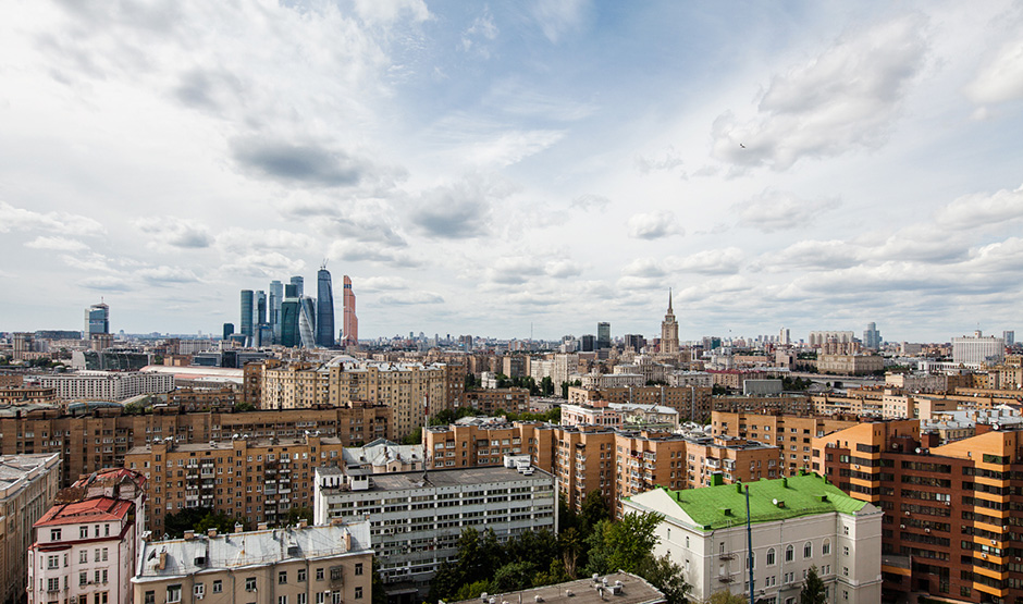 Небо становится ближе Как используются московские крыши и что с них можно увидеть: Город: Среда обитания: Lenta.ru