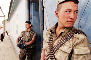 «Ты этим ножом головы не резал?» Майор Вячеслав Измайлов о чеченском конфликте, боевиках и заложниках