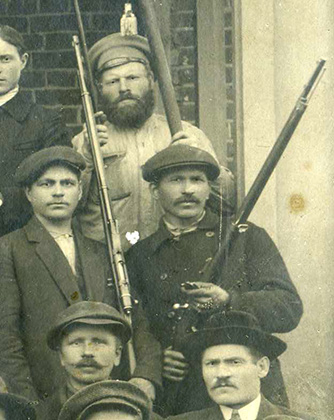  «Милиция», 1917 год. Видны винтовки «Веттерли-Витали»