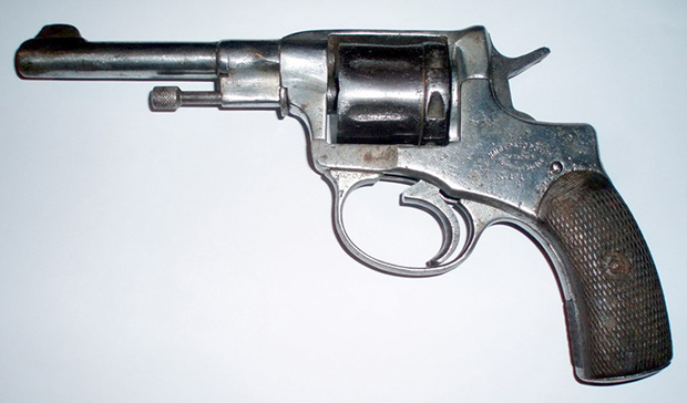 7,62-миллиметровый револьвер системы Нагана образца 1895 года (солдатский, дореволюционного производства)